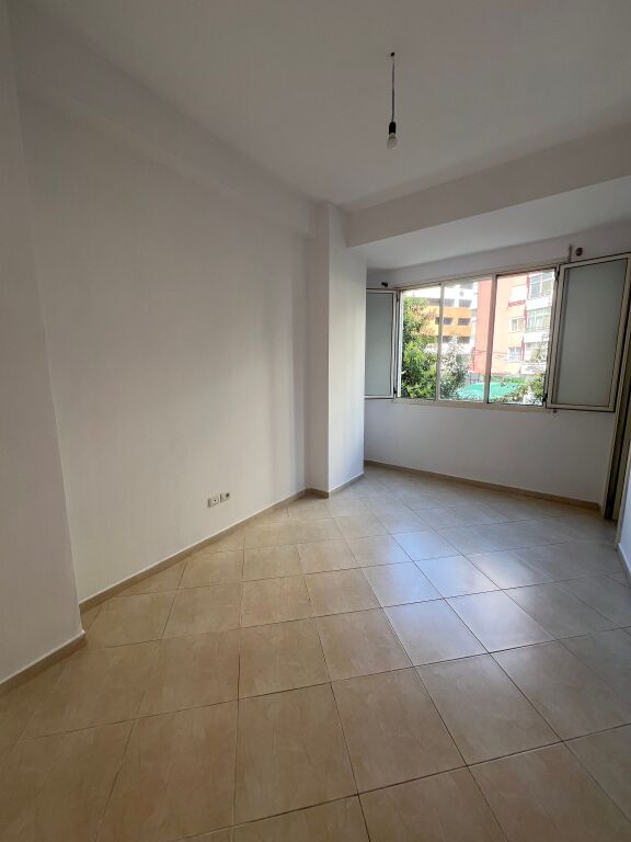 APARTAMENT 1+1 ME QERA RRETHI ASTIR – pohled 3