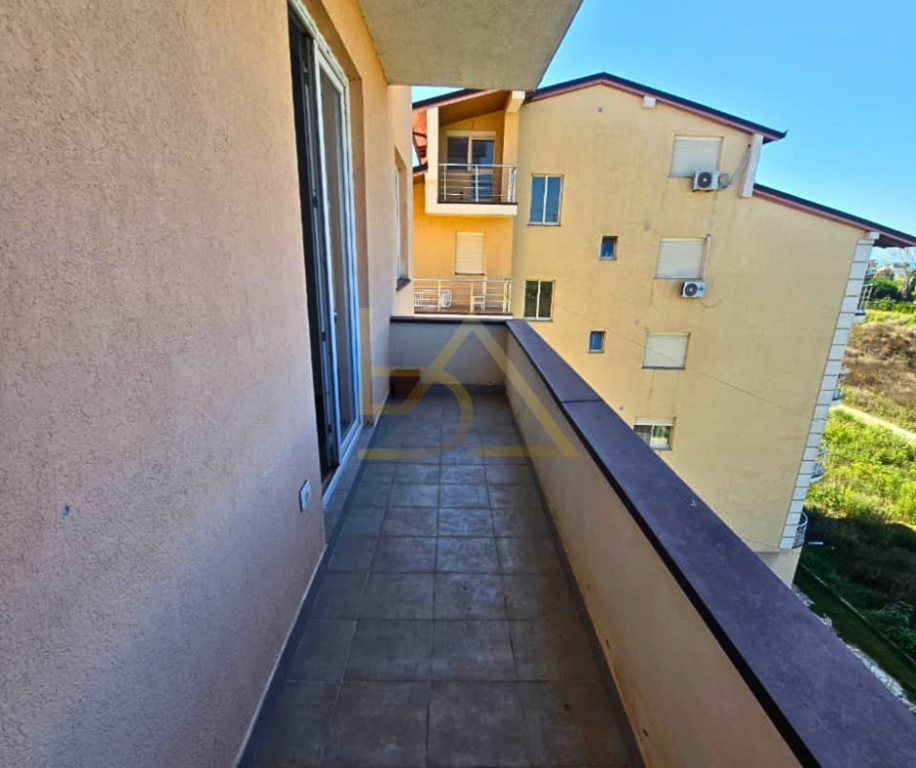 Appartamento 2+1 in Vendita – Qerret, Kavajë