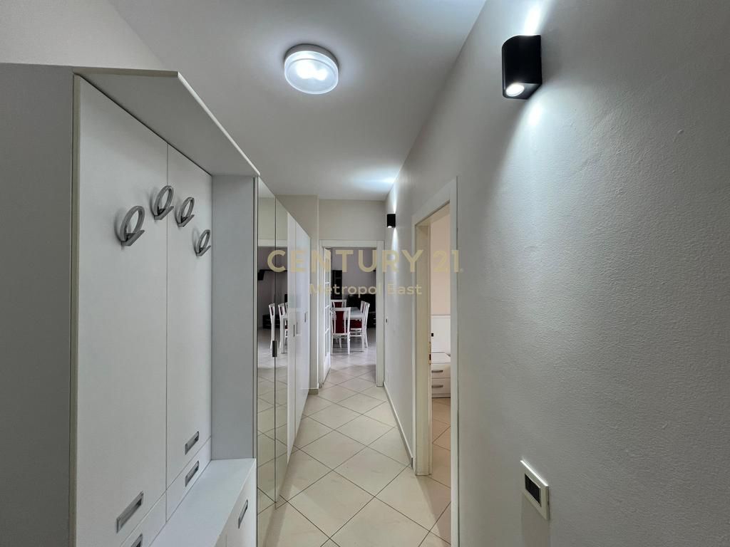 2+1 Apartment with Veranda for Rent – Misto Mame, Tirana