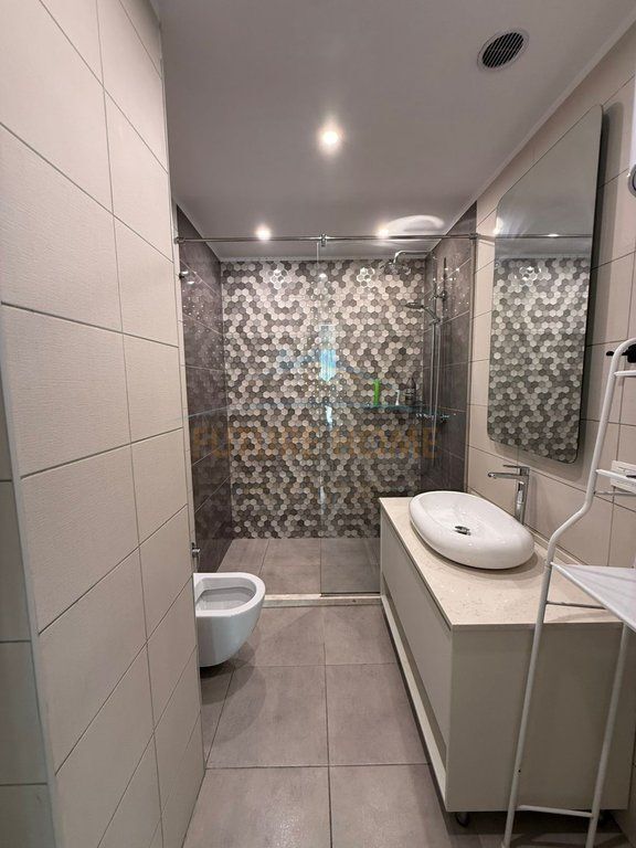 Rent, Apartment 2+1+2, Aviation Field, Tirana. 750€