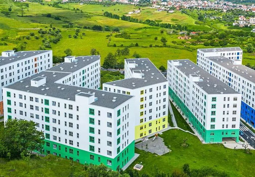 🏡 Vendesi Appartamento 1+1 – Complesso Kadiu, Tirana