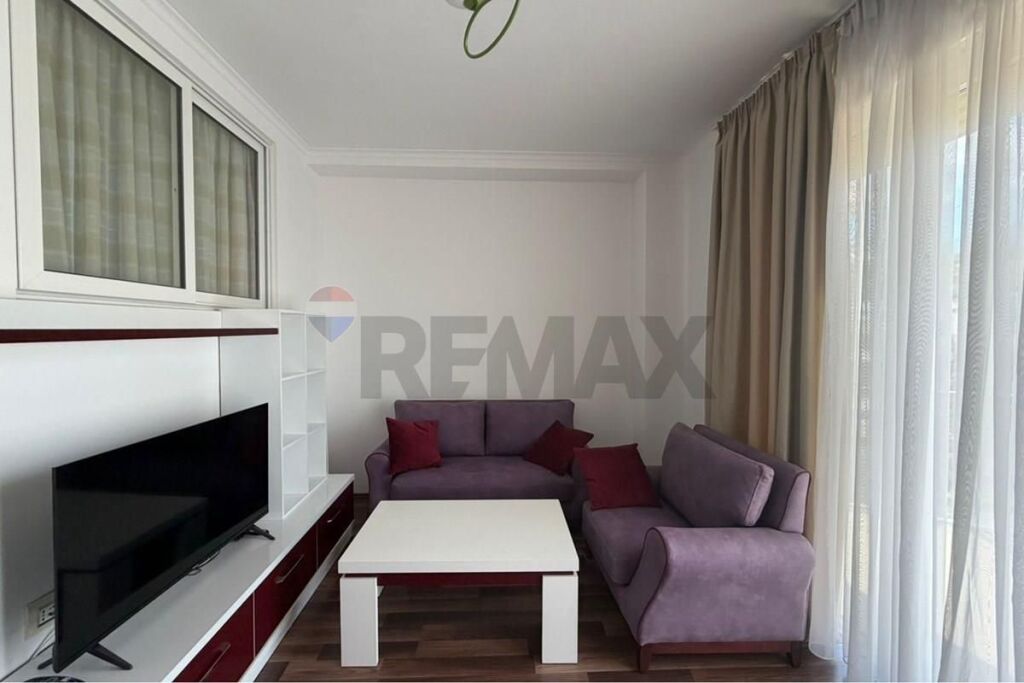 Appartamento - In Vendita - Farkë, Tirana