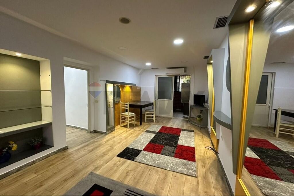 Apartment - For Rent - Artistic Lyceum, Tirana