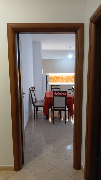 Rent | Apartament 1 + 1 | Rruga Myslym Shyri | 600 €/month