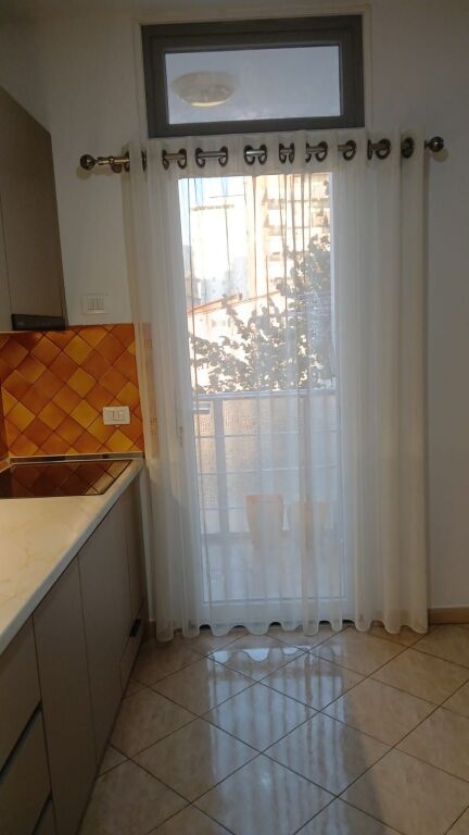 Rent | Apartament 1 + 1 | Rruga Myslym Shyri | 600 €/month