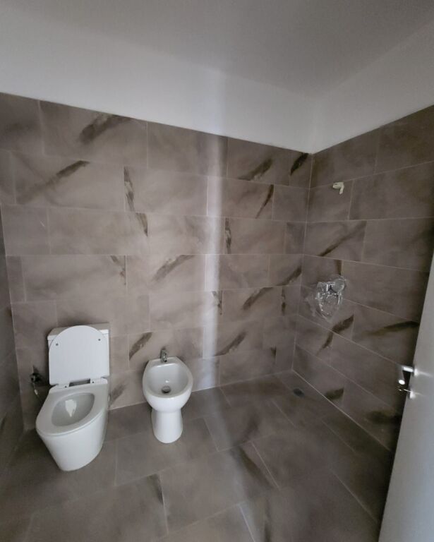🏡 SHITET APARTAMENT 2+1 – SAUK I VJETËR