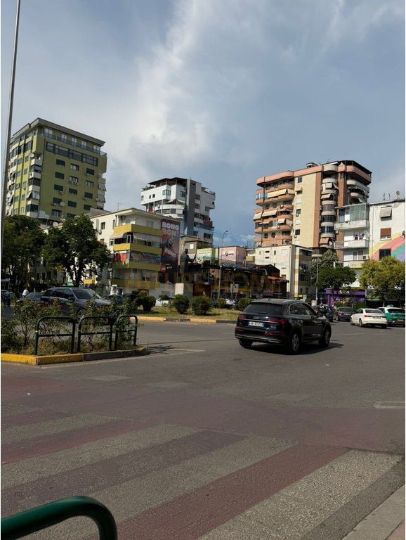 For sale, Apartment 1+1+Veranda, Willson Square, Tirana