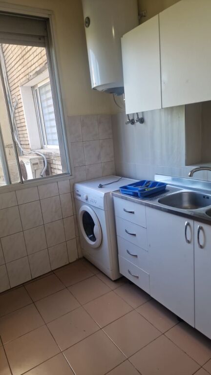 Appartamento 1+1 in affitto al Mozaiku di Tirana