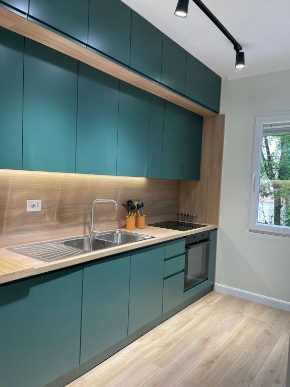 2+1+2 at Kristali
