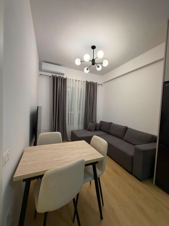 🏡 Affittasi appartamento 1+1  📍 Posizione: Complesso Kadiu
