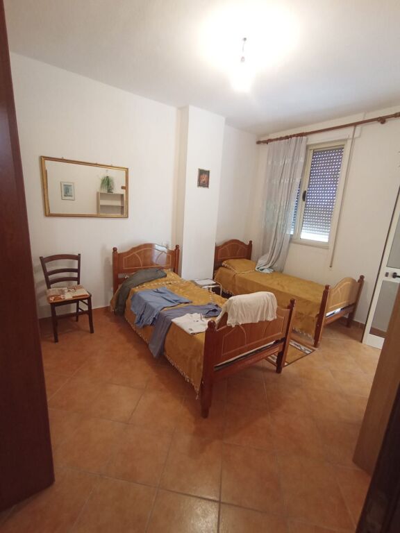 Shitet Apartament 2+1 te Shpiragu Golem