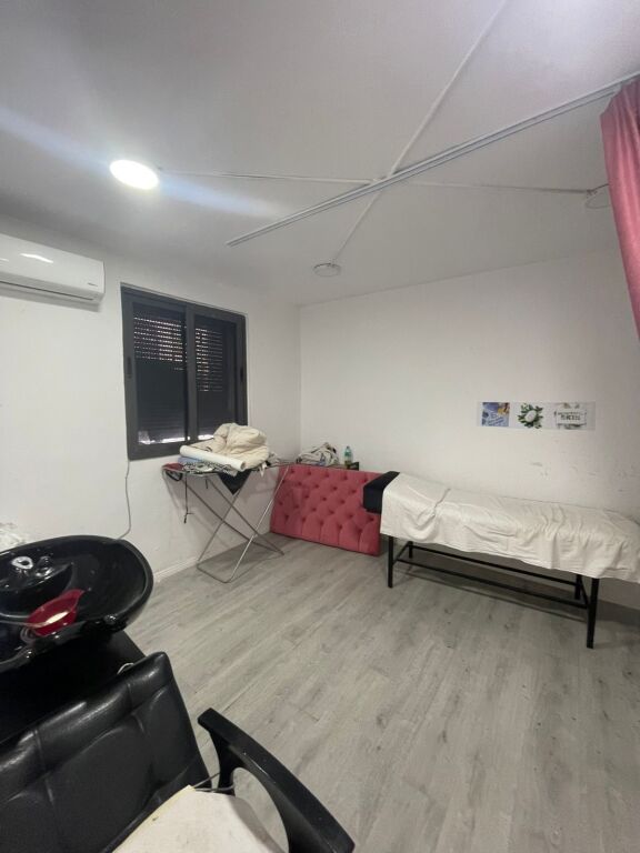 Business Premises For Sale in the Former Police District, Durres!