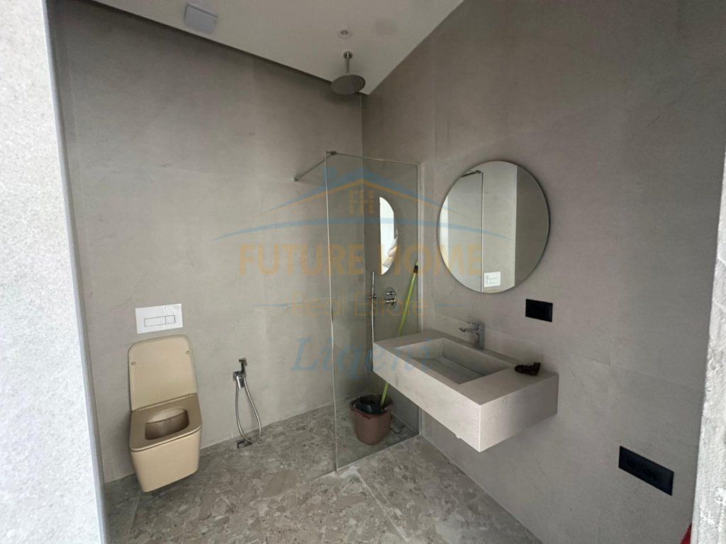 Qera, Apartament 1+1, Kopshti Botanik, Tiranr