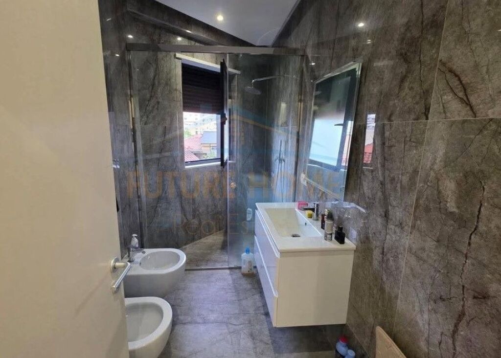 For Rent Apartment 2+1+2 with Parking Space on Durrës Street, Tirana