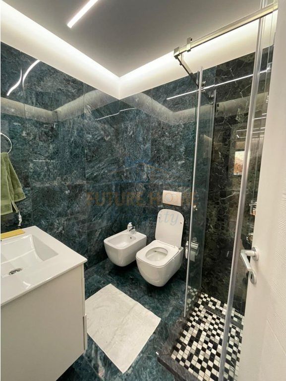 Rent, Apartment 2+1+2+2 Parking spaces, Dry Lake, Tirana. 1,400 €