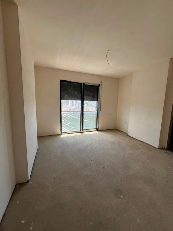 In vendita, Appartamento 2+1+2, Don Bosko, Tirane