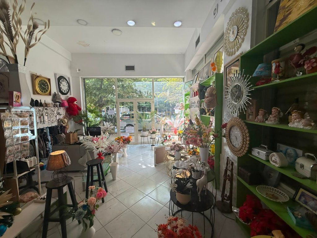 🏢 Business premises for rent in Astir! ✨