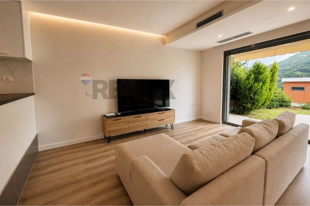 3-storey villa for sale, near TEG