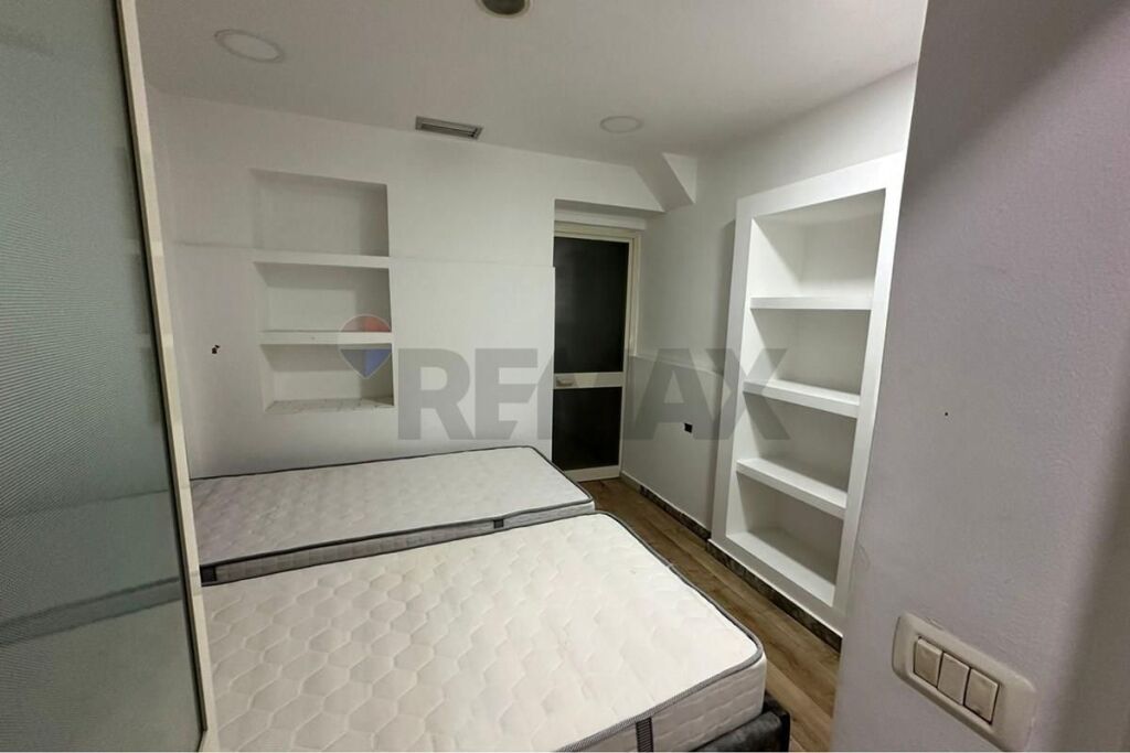 Apartment - For Rent - Artistic Lyceum, Tirana