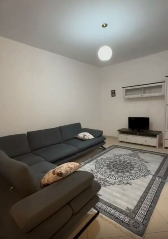 Affitto | Apartament 1 + 1 | Rruga e Dibrës | 450 €/mese