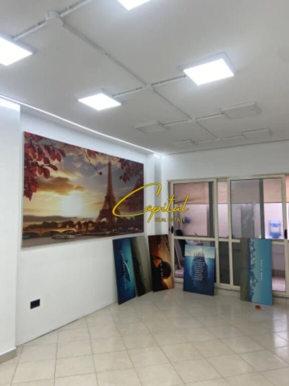 BUSINESS PREMISES FOR RENT 76 M2 ASTIR 70,000 LEKE