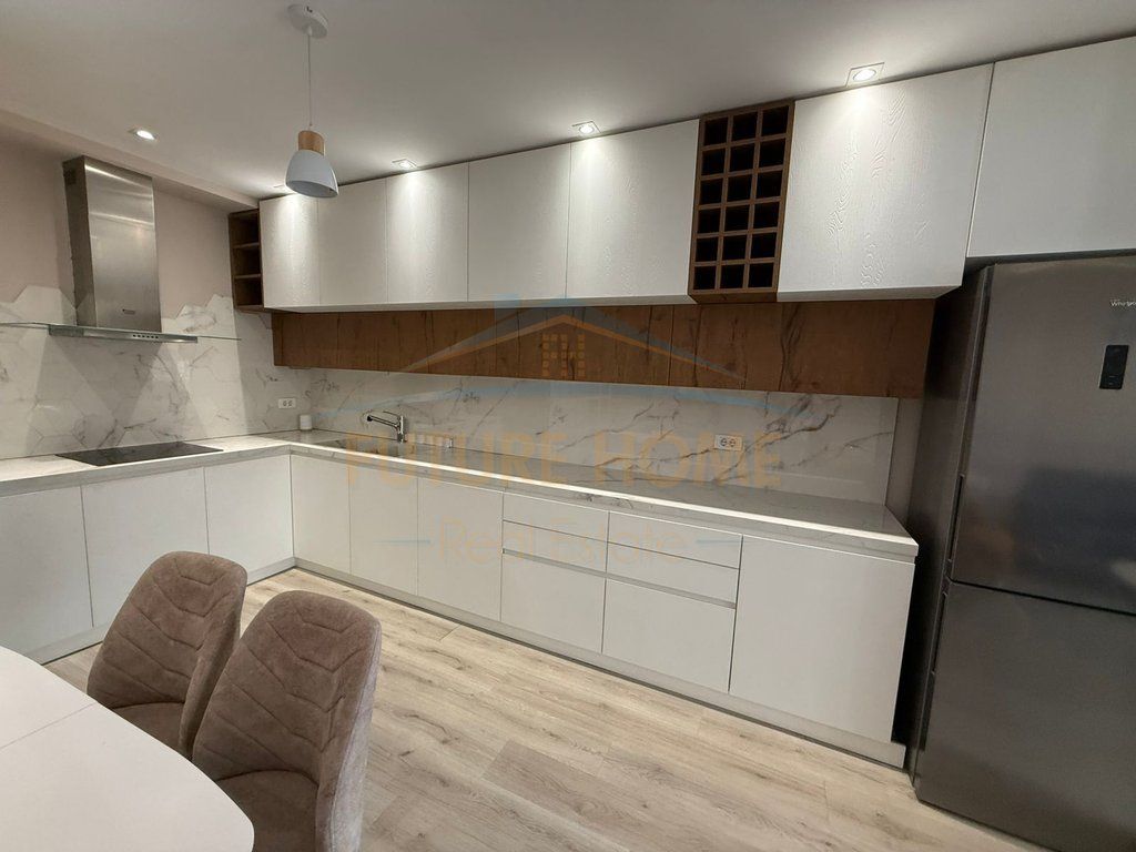 Rent, Apartment 2+1+2, Aviation Field, Tirana. 750€