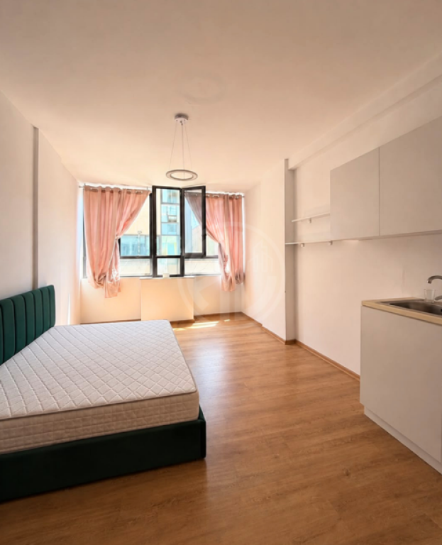 Ambient/Studio për Shitje –Qender, Durrës