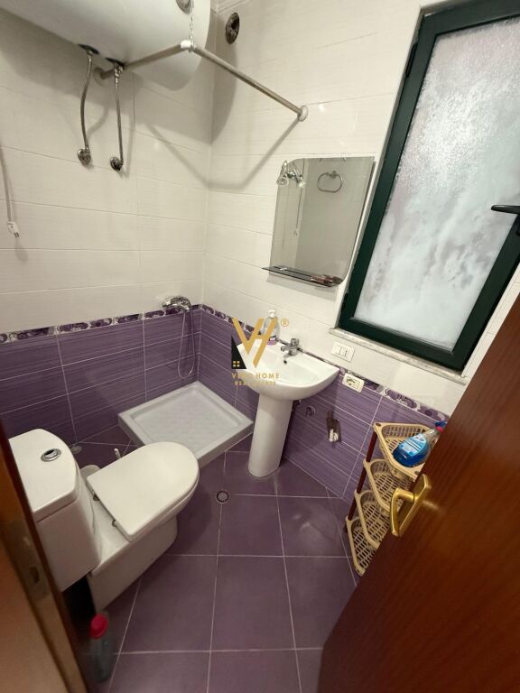 UFFICIO DI 125 M2 IN AFFITTO A ISH-BLLOK 1.500 EURO