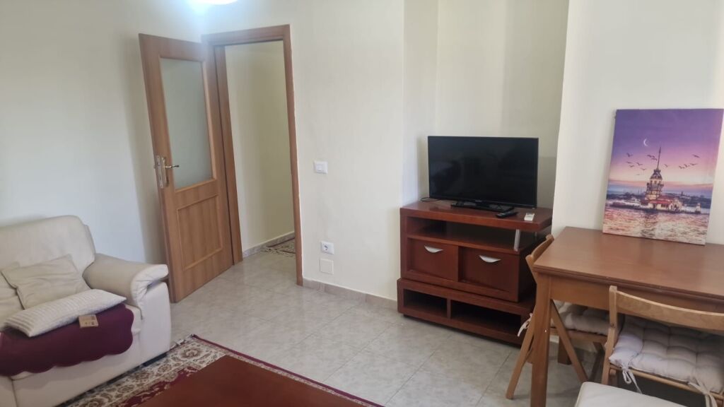 Appartamento 1+1 in affitto al Mozaiku di Tirana