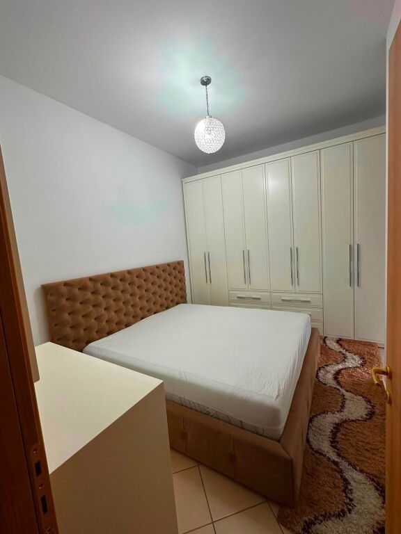 In affitto 2+1+1 Kthesa e Kamzes Casa Italia 650€