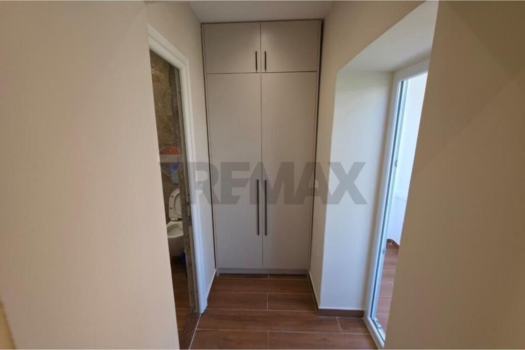 Shitet Garsoniere – Hoxha Tahsim 34 m²