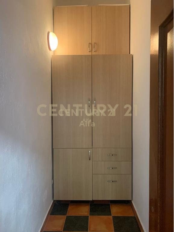 Locale in affitto con superficie di 158m² presso l'ex blocco! 1.800 € /Mese