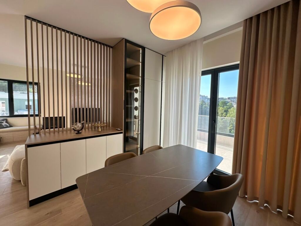 Rent, Apartment 1+1+2Parking Space, Luxury, Dry Lake, Tirana 950€