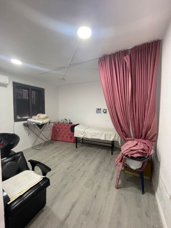 Business Premises For Sale in the Former Police District, Durres!