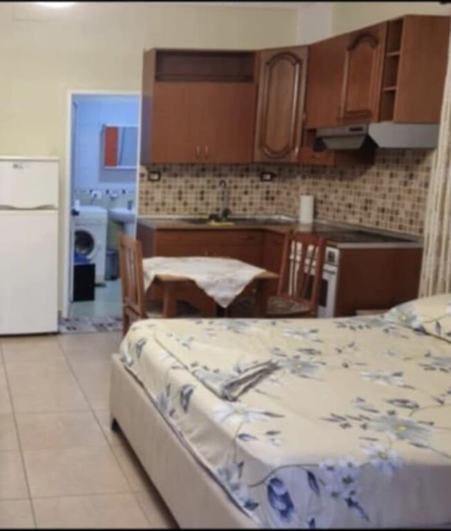 GARSIONERE 30000 LEKE.KOMUNA E PARISIT