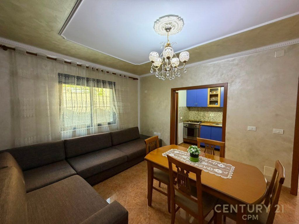 Apartament 3+1+2 per shitje tek Ali Demi