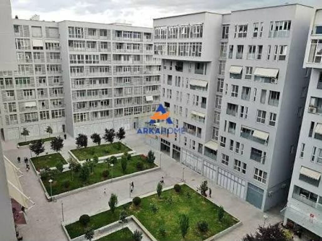 GARAGE 25.2M2 FOR SALE "KIKA 2 COMPLEX, PARIS MUNICIPALITY" 75,000 EURO