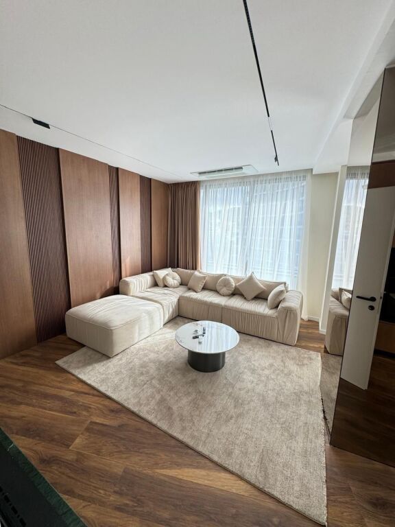 Qira 3+1+2+2Poste parkimi.Lake view Residences.