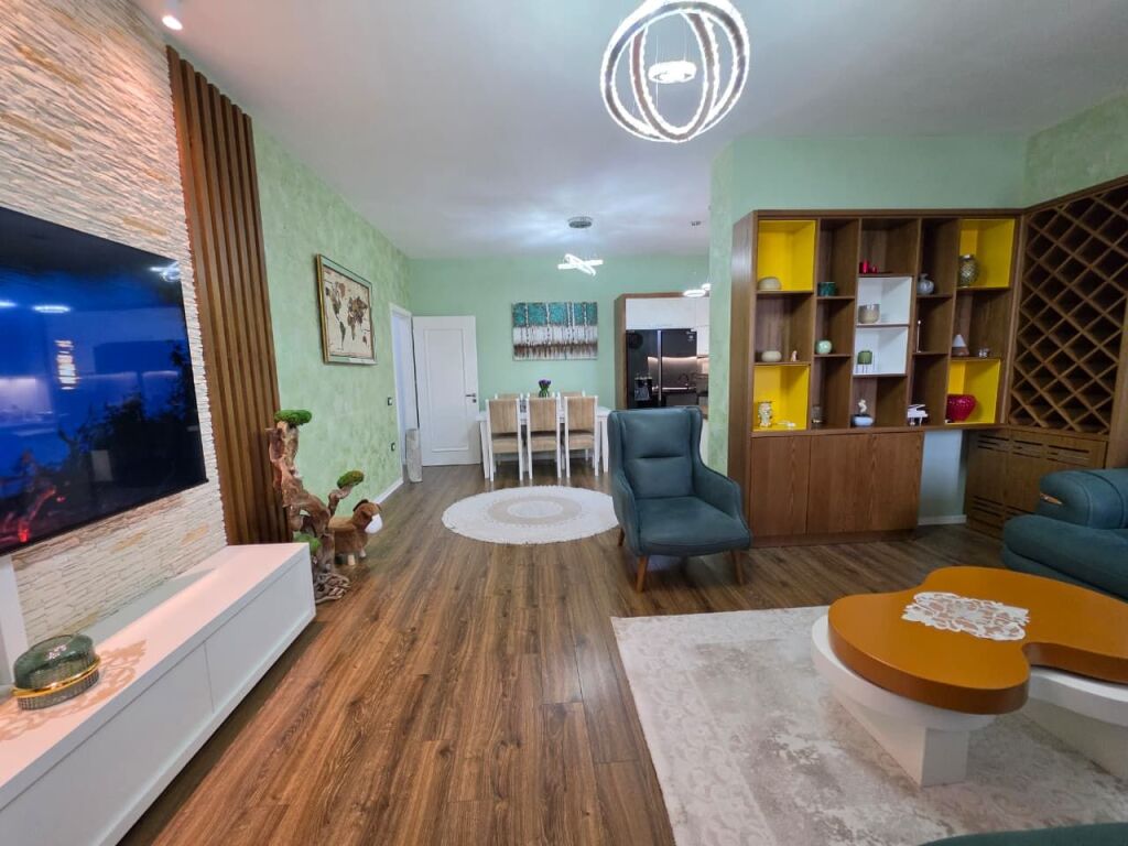 Ultra Luxury For Rent: Apartment 2+1+1🚾 &amp; 1 Balcony📍FRESH 109 m² ❤️ 5th Floor, With Fantastic View, First time for Rent (65,000 Leke/Month 💸) 🧨