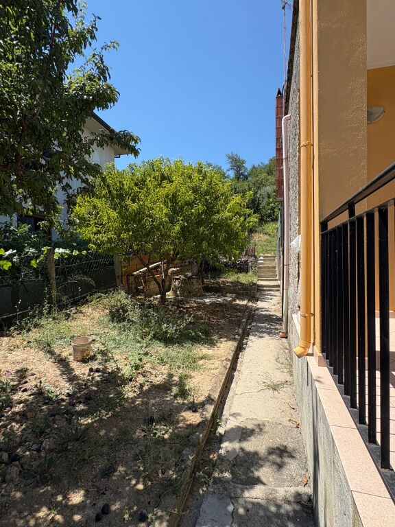 vende casa privata