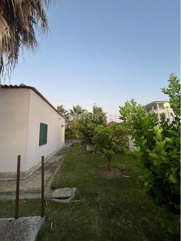 PRIVATE HOUSE FOR SALE IN THE SHKOZET AREA, DURRES !!!!