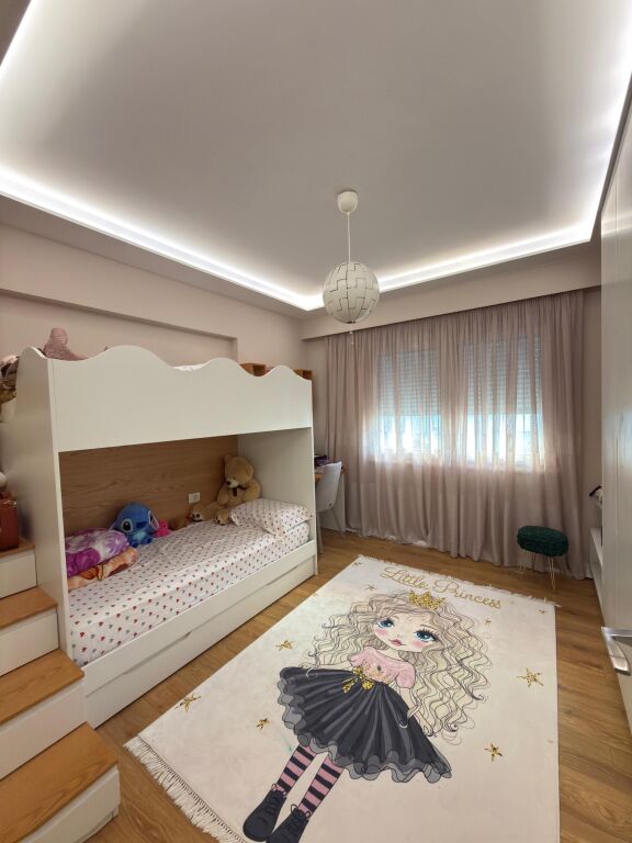 2+1 apartment for sale in the Commune of Paris