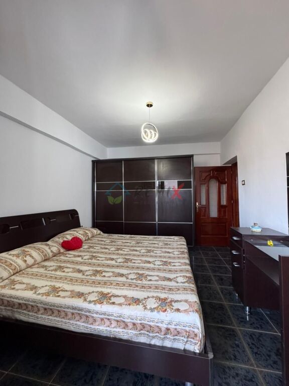SHITET APARTAMENT 2+1 – PRANË SPITALIT, DURRËS