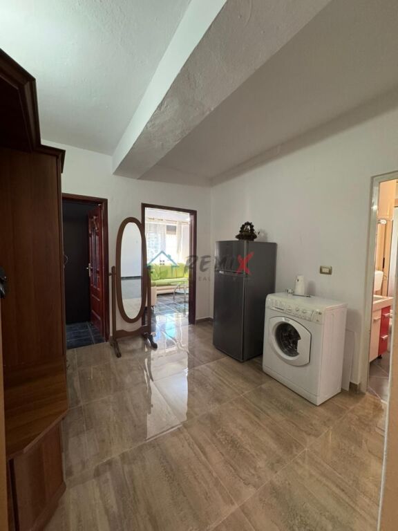 SHITET APARTAMENT 2+1 – PRANË SPITALIT, DURRËS