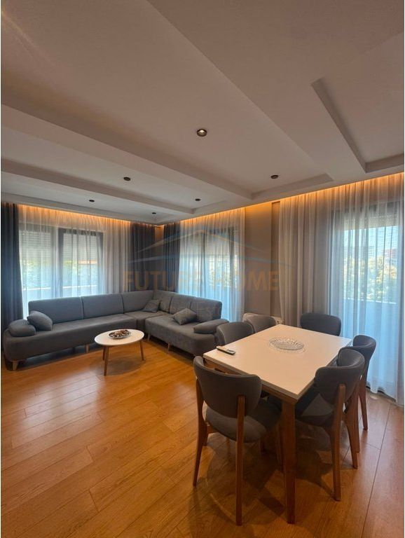 Qera, Apartament 3+1+2 , Rruga Sadik Petrela, Tirane