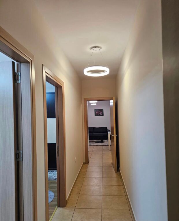 JEPET APARTAMENT ME QERA 2+1, 5 MAJI