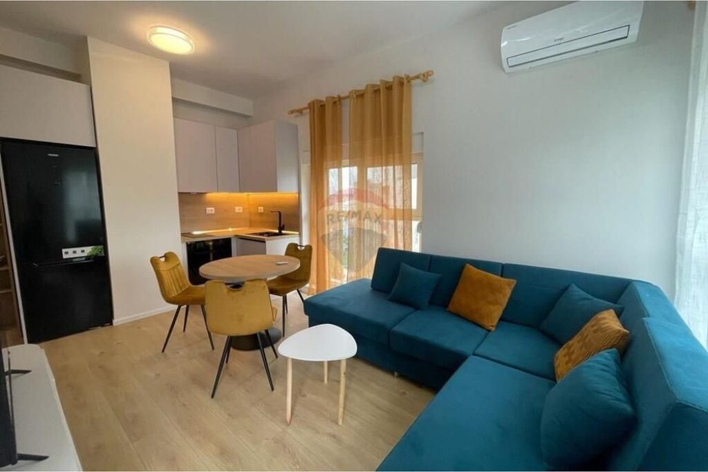 Apartment 1+1 Ali Demi, Mangalem (Kadiu)