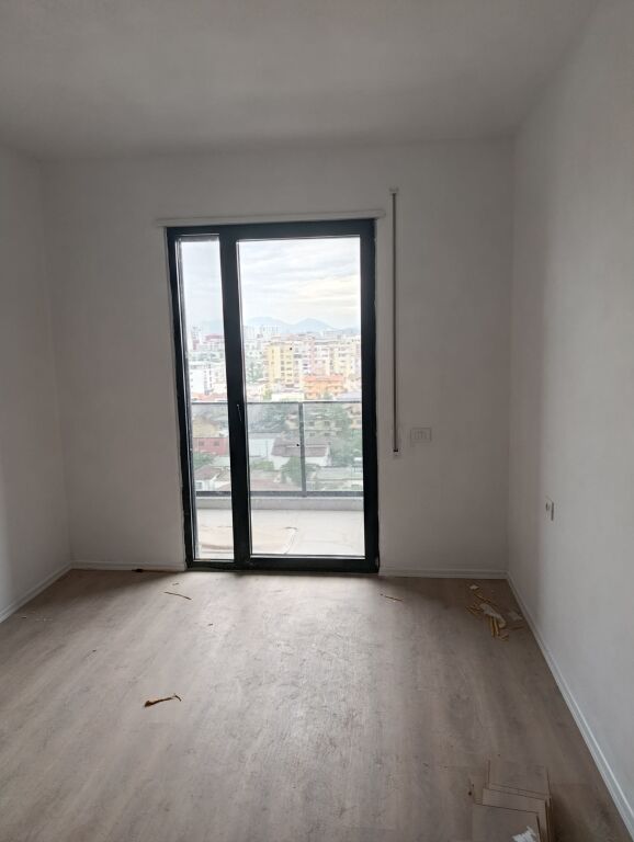 Rent | Apartament 2 + 1 | Rruga 5 Maji | 500 €/month