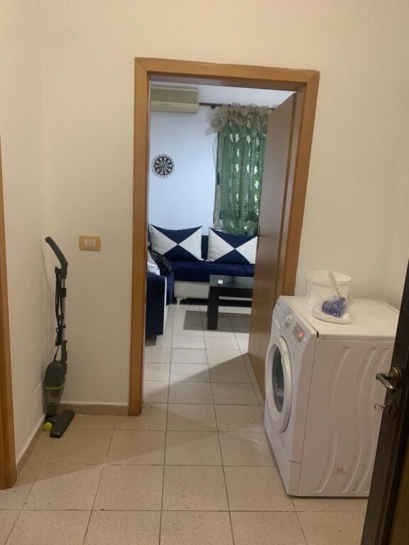 Rent | Shtëpi private 2 + 1 | Spitali Amerikan 2 | 400 €/month
