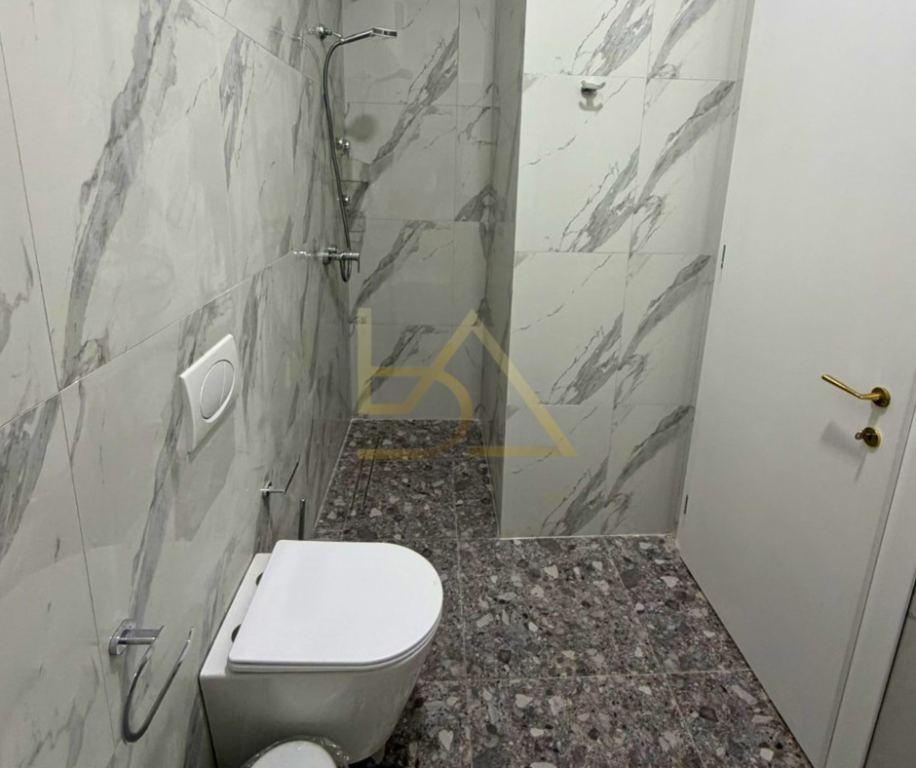 Appartamento 2+1+2 in Affitto – Complesso Delijorgji, Tirana